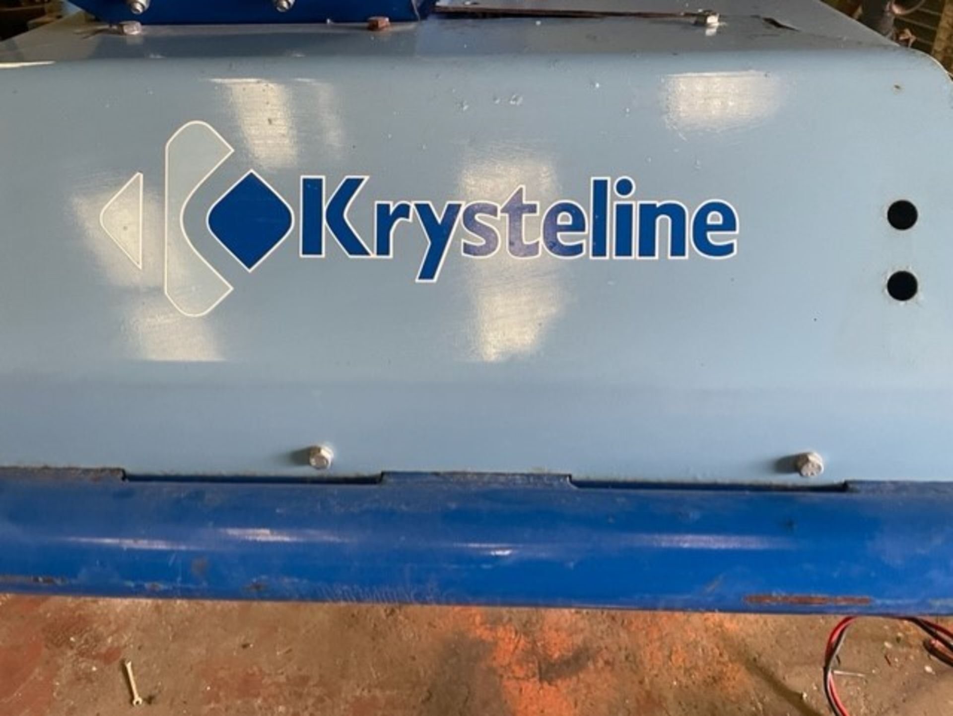 Krysteline glass crushing machine you throw bottles in shoot at top and they go through the - Image 2 of 6