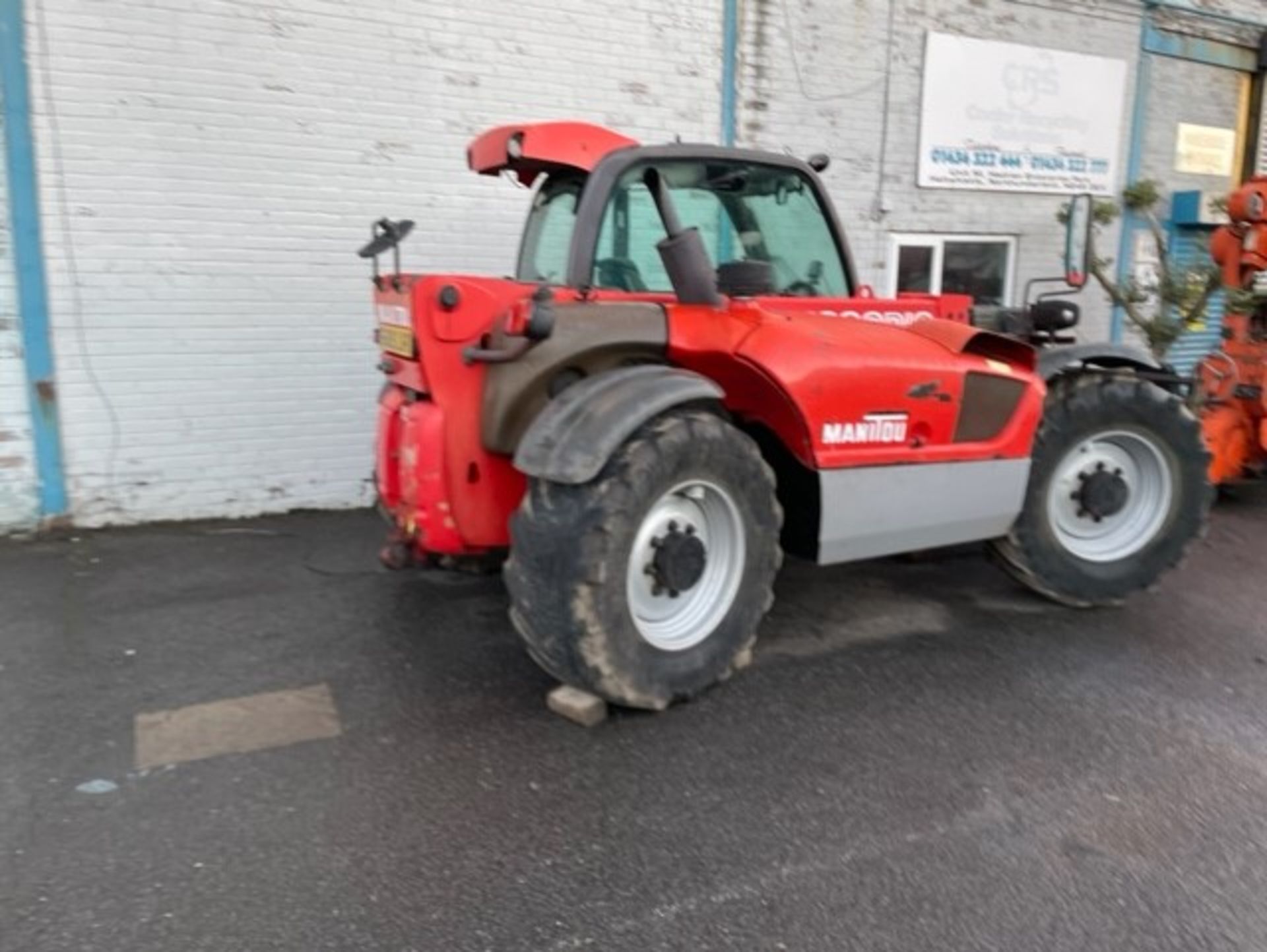 Manitou 634LSU turbo in good working order thrust bearing has a noise but fine tyres are not the