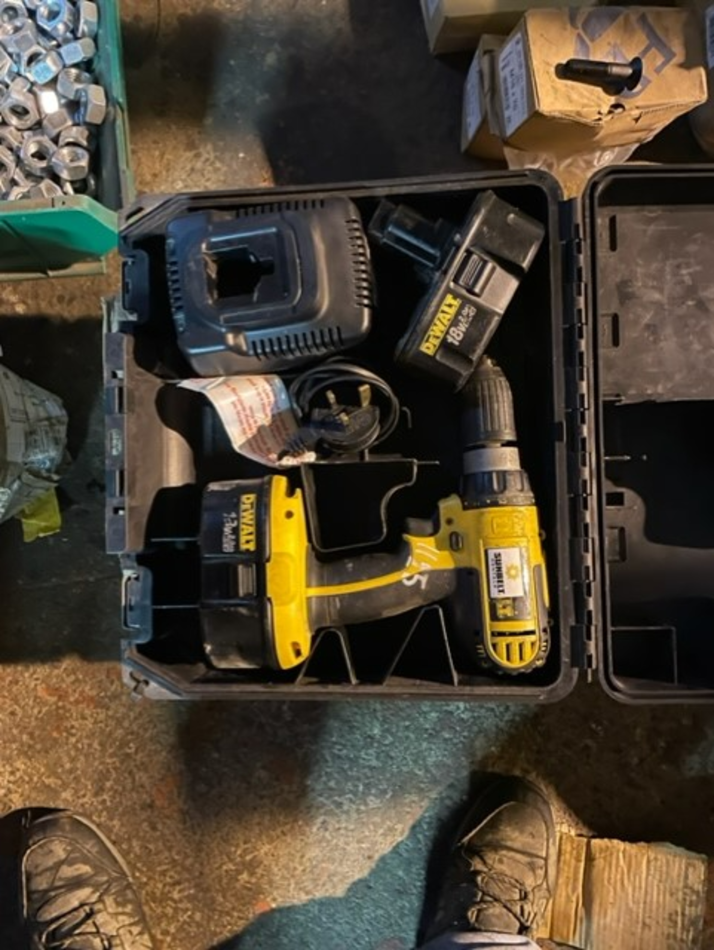 Dewalt drill complete with 2 batteries and charger works see attached video