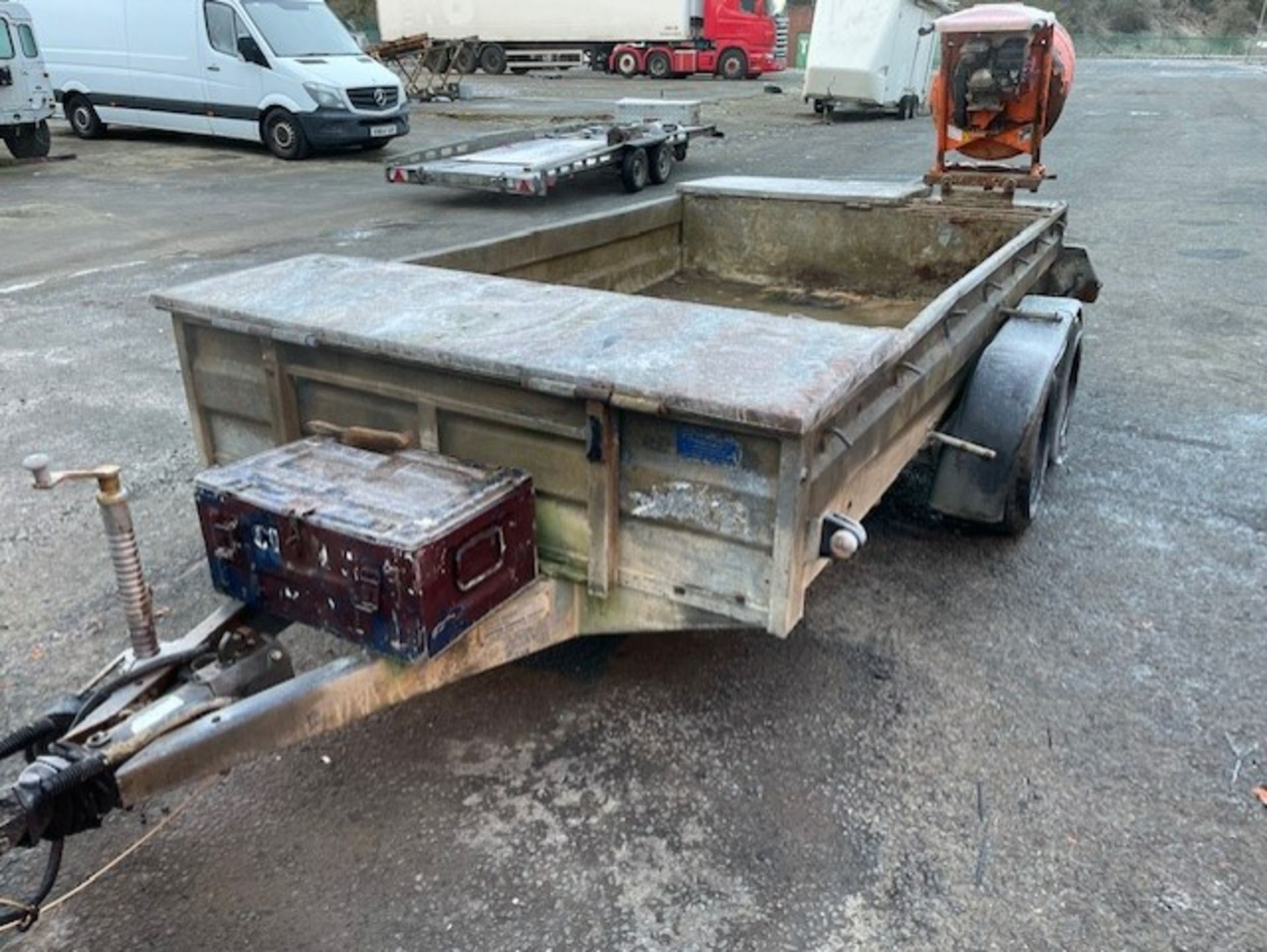 Graham Edwards Twin Wheeled Fencing Trailer 3.7m x 1.8m 3500kg good strong trailer been used as a