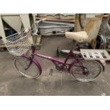 Raleigh Shopper Bike , needs some TLC