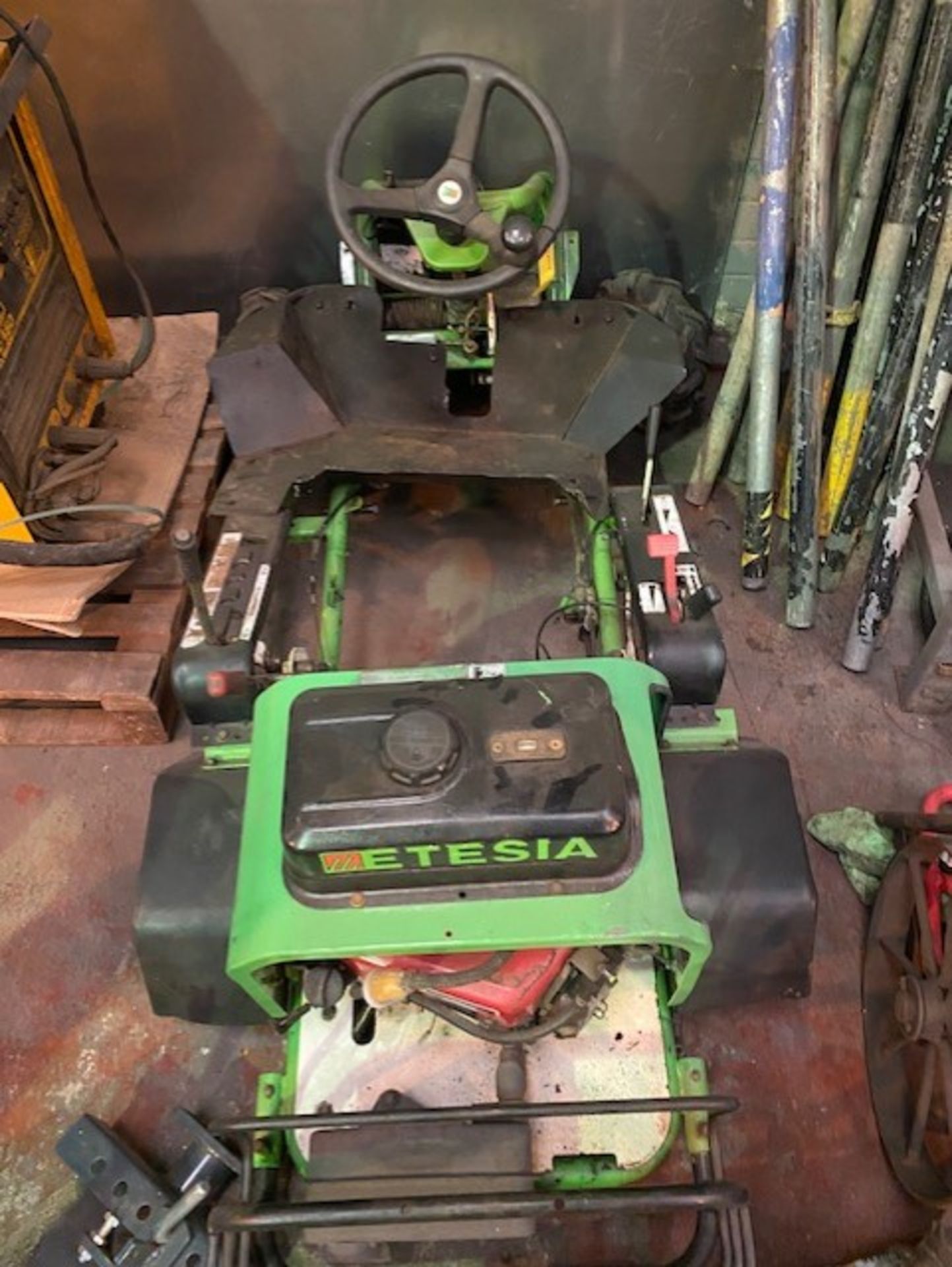 Etesia 85 with no gearbox or back axle