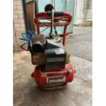 Clarke pioneer air air compressor small 10L tank. Does run and work but selling as spares or