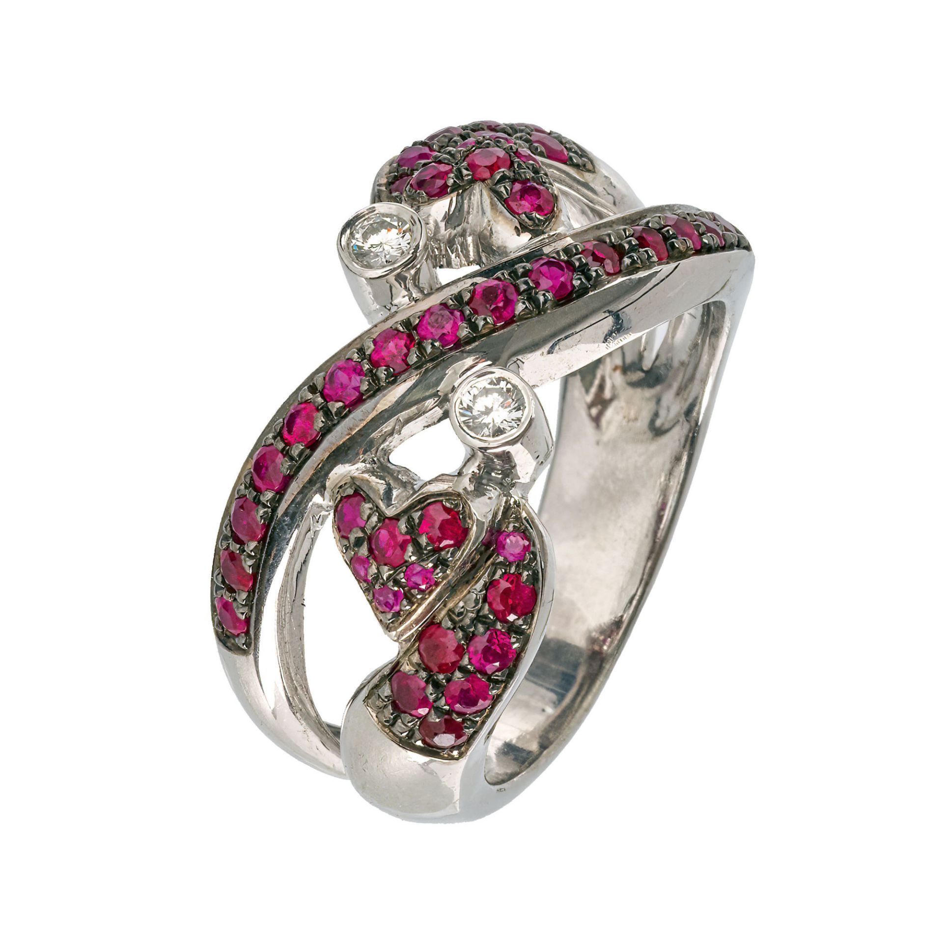 RUBIN-DIAMANT-RING / Ruby-diamond-ring 