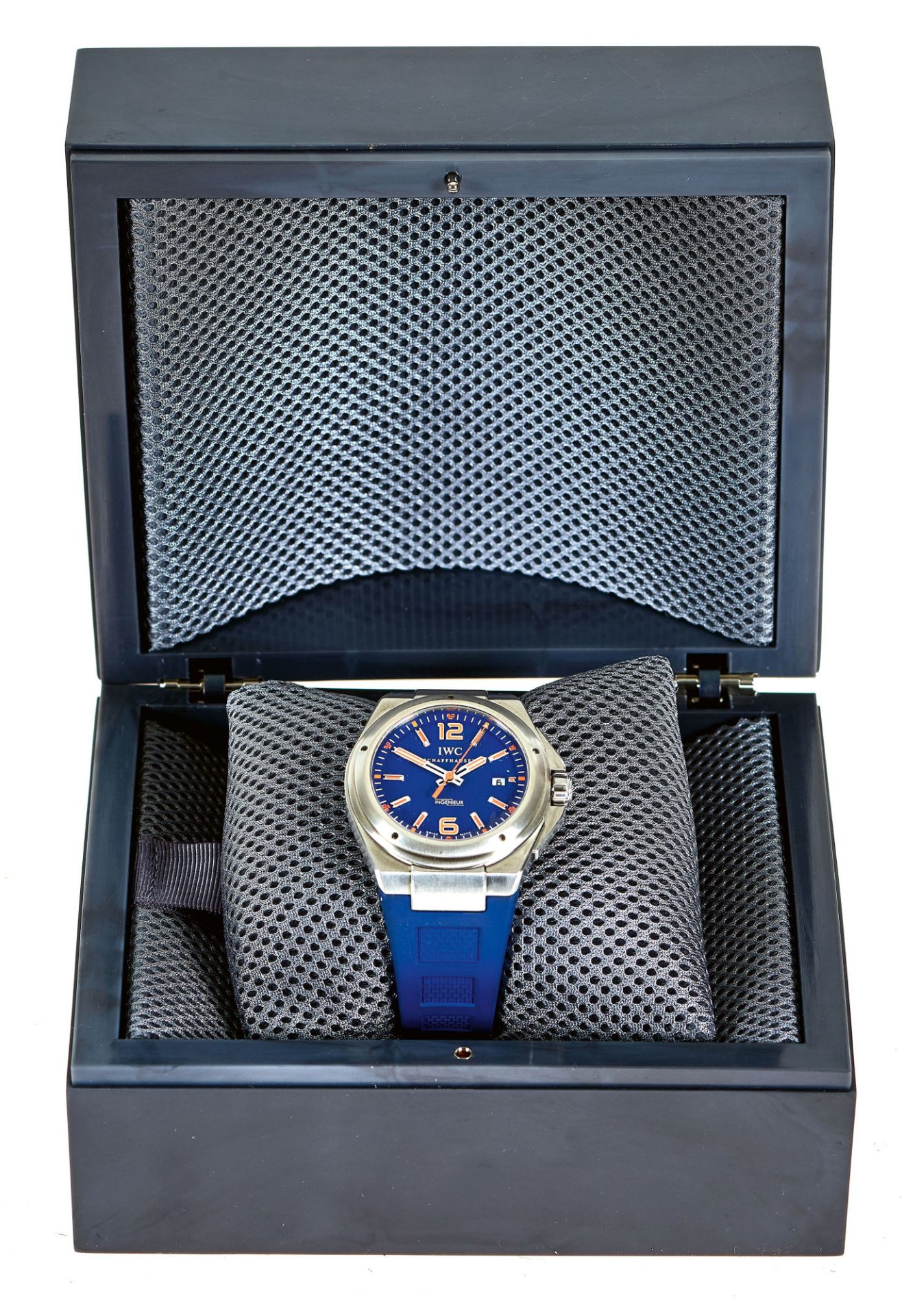 IWC: Herrenarmbanduhr "Ingenieur Plastiki", limitierte Edition. / IWC, Gentleman's wristwatch ... - Image 2 of 2