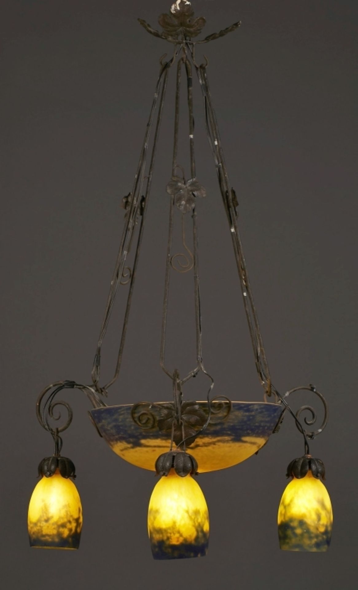 Jugendstil-Deckenlampe, Frankreich um