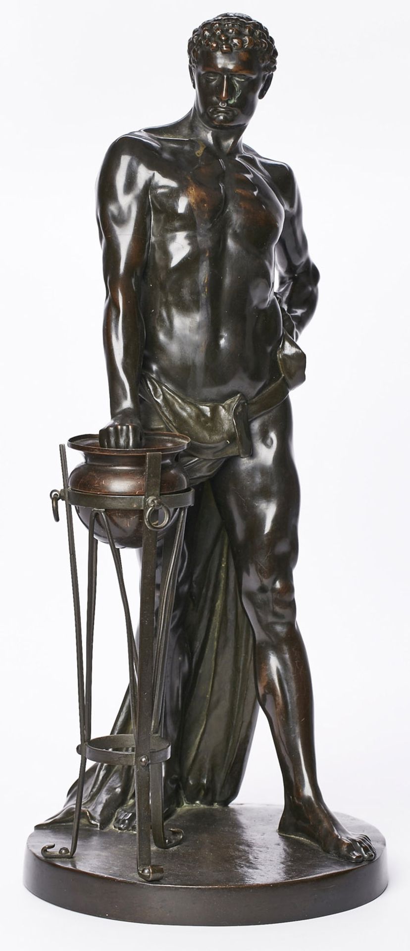 Gr. Bronze Wilhelm Kumm: "Gaius Mucius Scaevola", um 1900. - Image 2 of 3