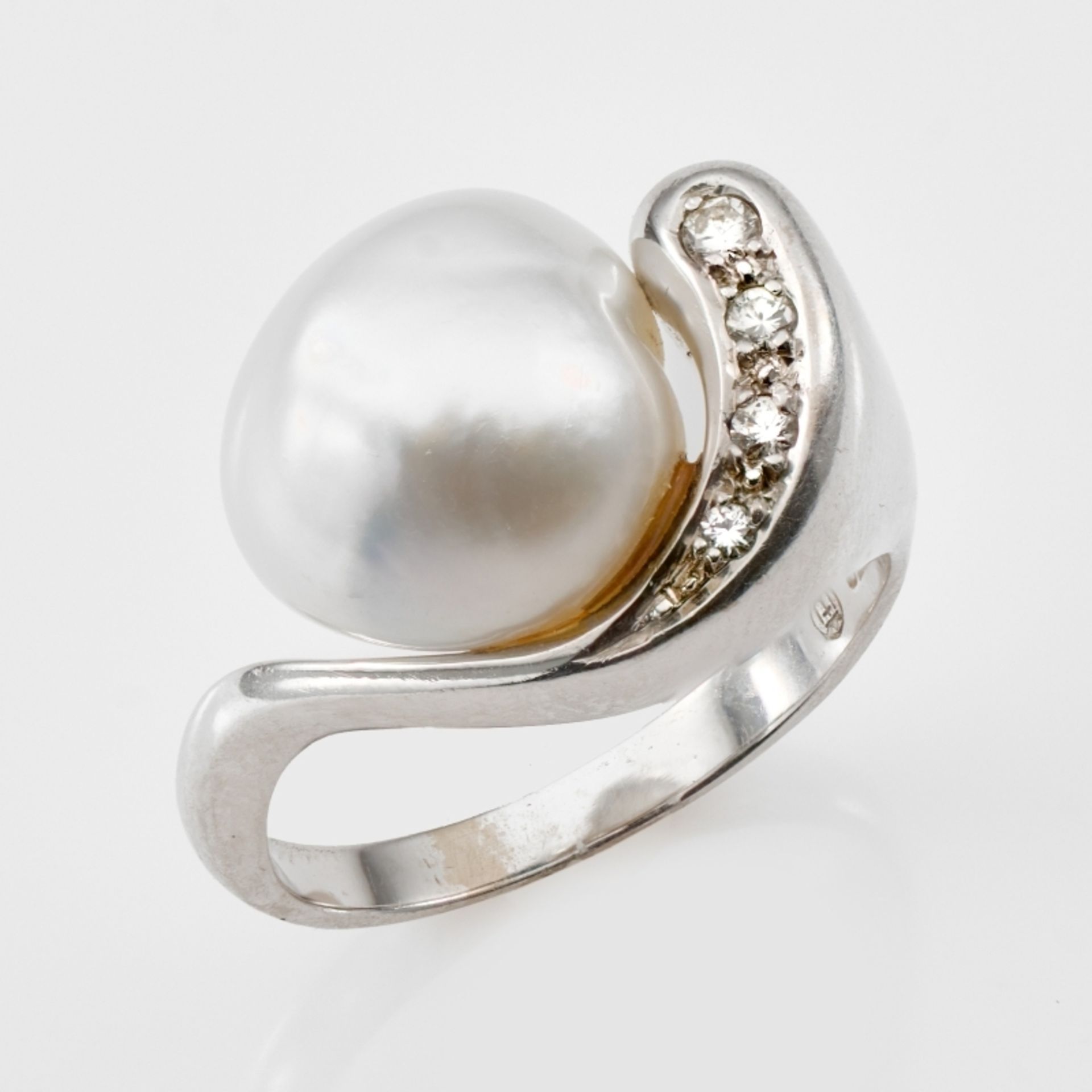 Brillant-Ring m. Barock-Perle