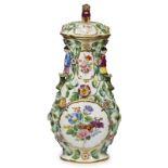 Deckelvase, Meissen um 1830.