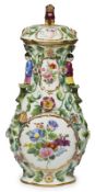 Deckelvase, Meissen um 1830.