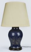 Gr. Lampe aus Vase, China wohl 18. Jh.