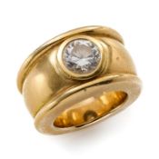 Breiter Goldring m. 1 Brillant-Solitär, 2,03 ct