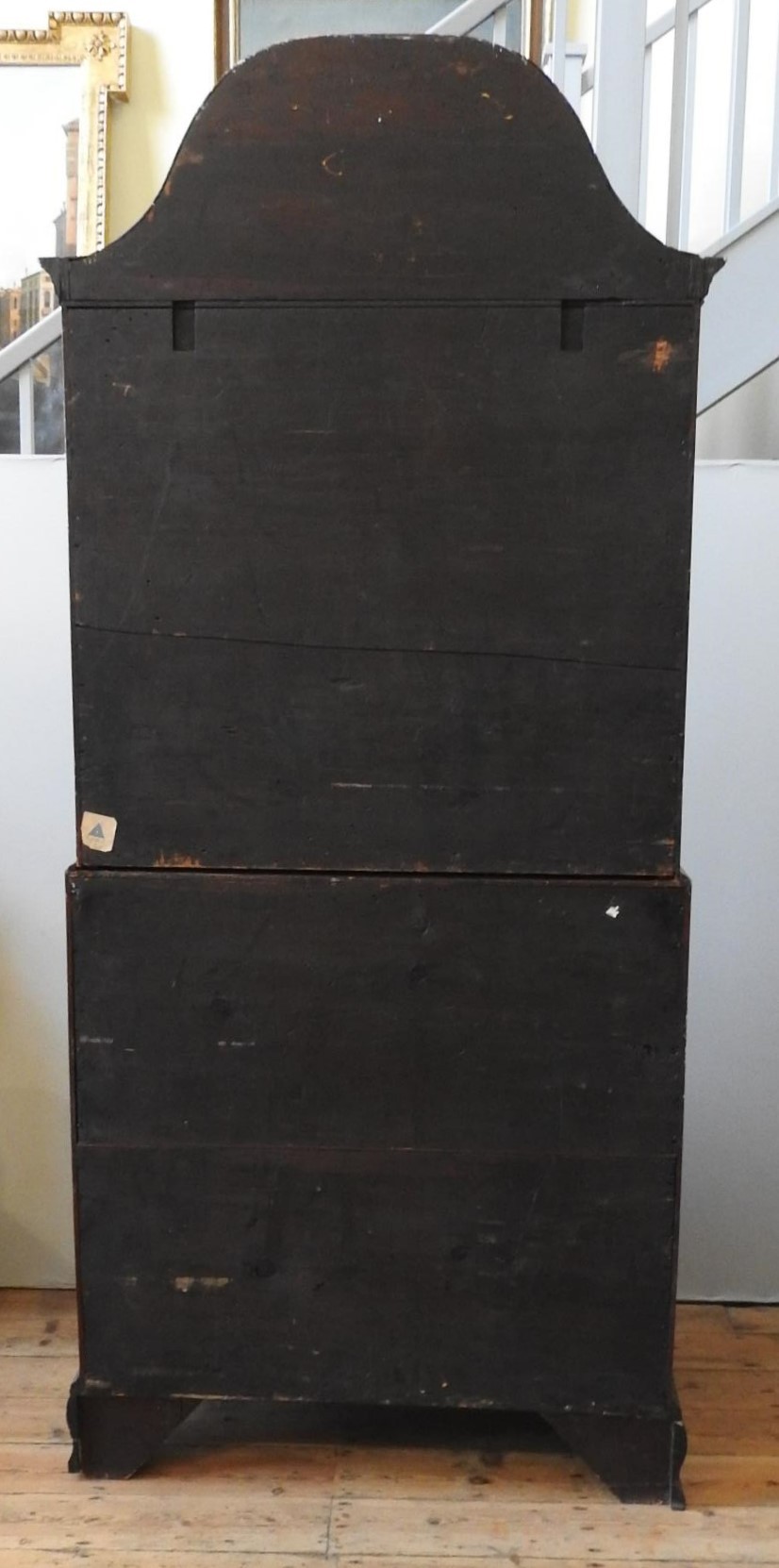 AN AMERICAN MAHOGANY BUREAU BOOKCASE, two panelled doors sat atop a bombe-style bureau base with - Image 2 of 6