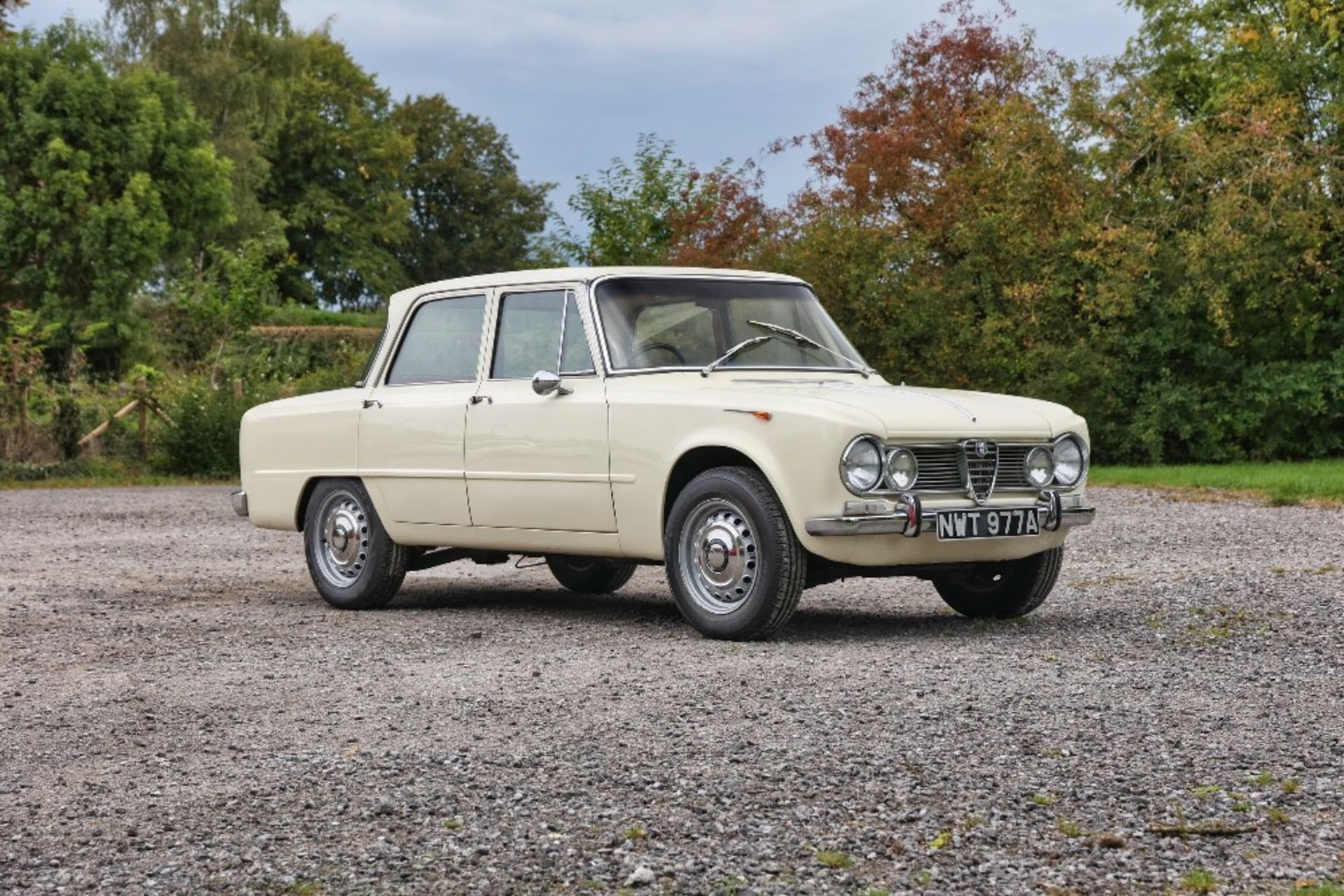1963 ALFA-ROMEO GIULIA TI Registration Number: NWT 977A                  Chassis Number: AR725187 - Image 4 of 25