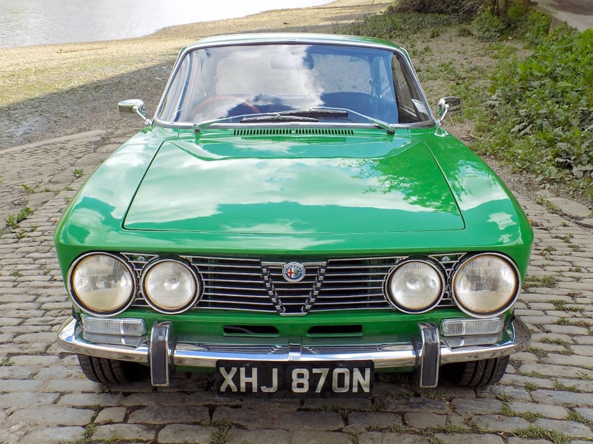 1975 ALFA-ROMEO 2000 GTV Registration Number: XHJ870N Chassis Number: AR.2417350 Recorded Mileage: - Image 3 of 40
