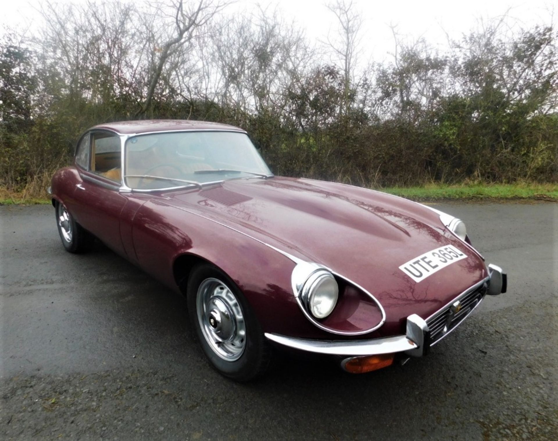 1972 JAGUAR E-TYPE SERIES III FIXED HEAD COUPE Registration Number: UTE 365L Chassis Number: 1S. - Image 2 of 19
