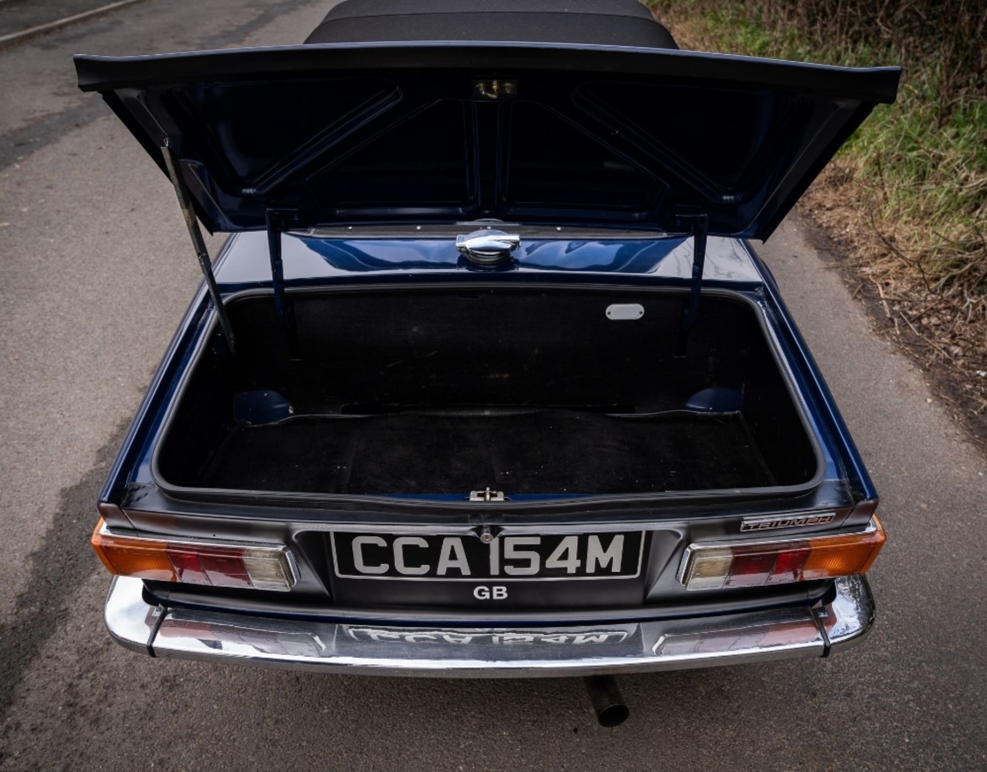 1974 TRIUMPH TR6 Registration Number: CCA 154M Chassis Number: CF21486U Recorded Mileage: c.15,000 - Image 12 of 16