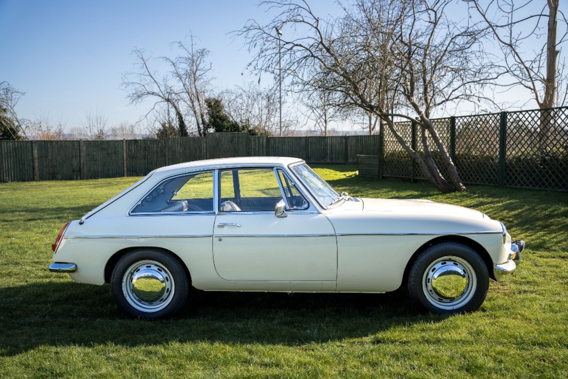 1968 MGC GT Registration Number: NUO808G Chassis Number: GCD114215 Recorded Mileage: 11,250 miles ( - Image 5 of 12