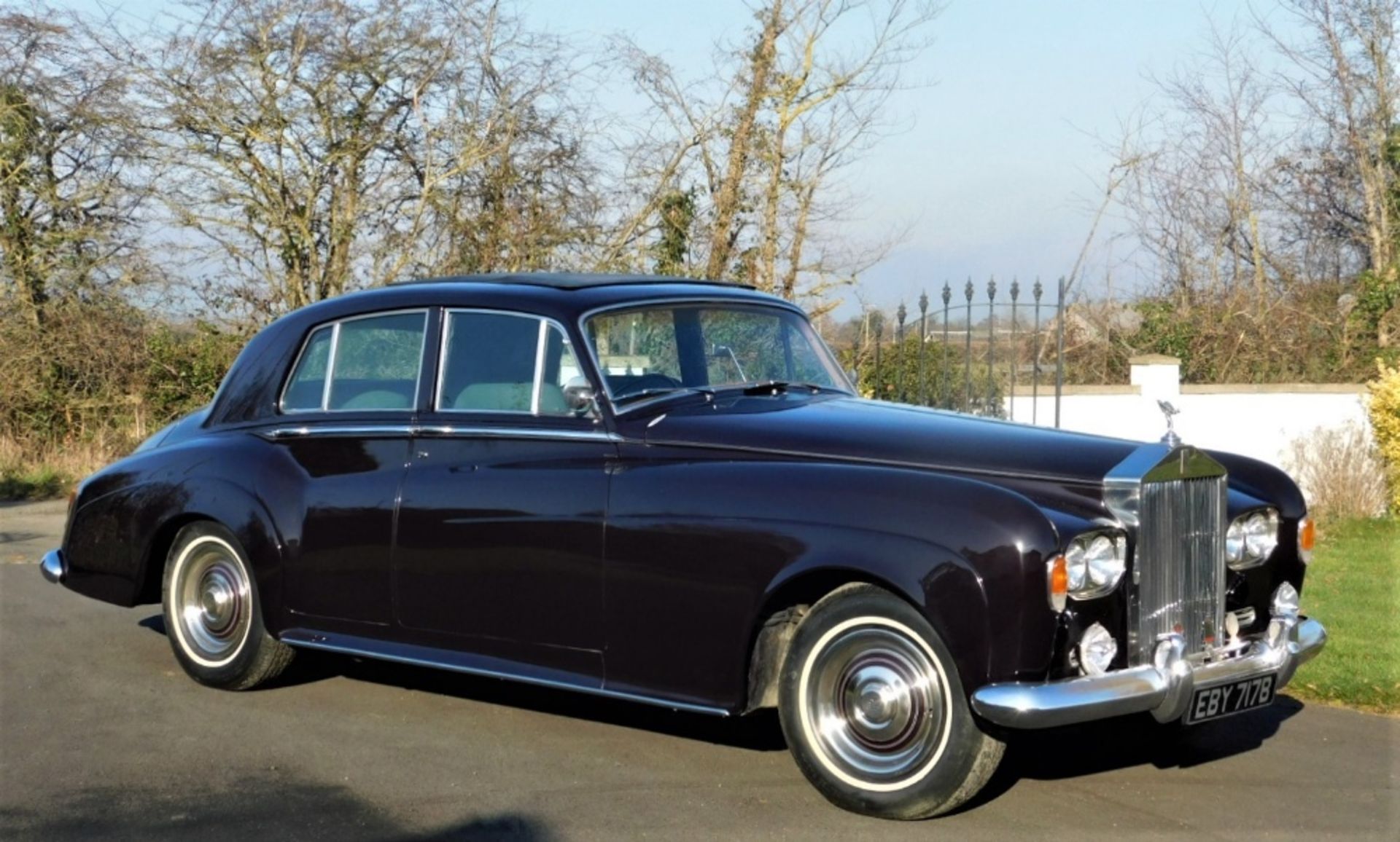 WE REGRET TO INFORM YOU THIS LOT HAS NOW BEEN WITHDRAWN 1964 ROLLS-ROYCE SILVER CLOUD III - Image 3 of 29