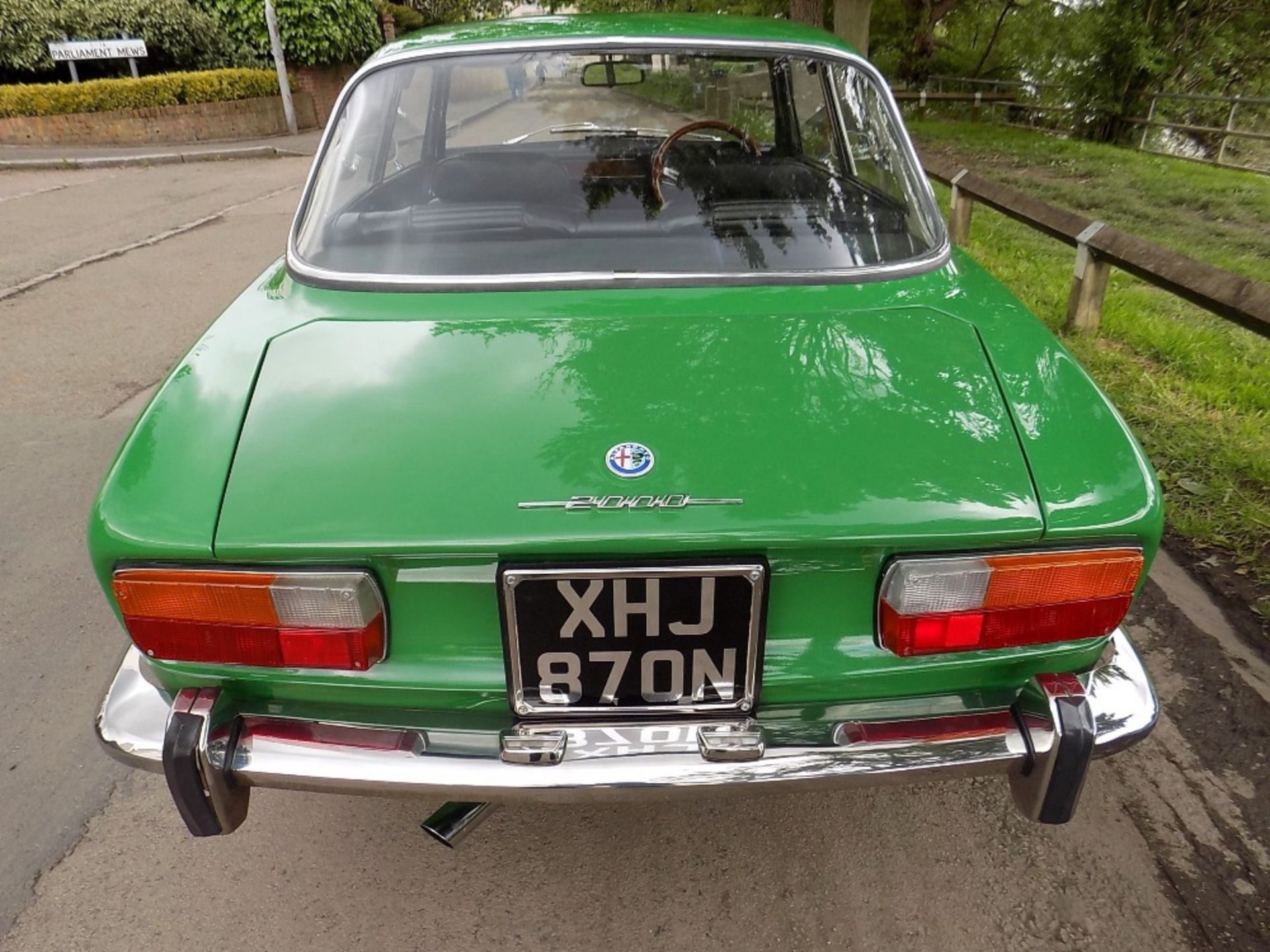 1975 ALFA-ROMEO 2000 GTV Registration Number: XHJ870N Chassis Number: AR.2417350 Recorded Mileage: - Image 4 of 40