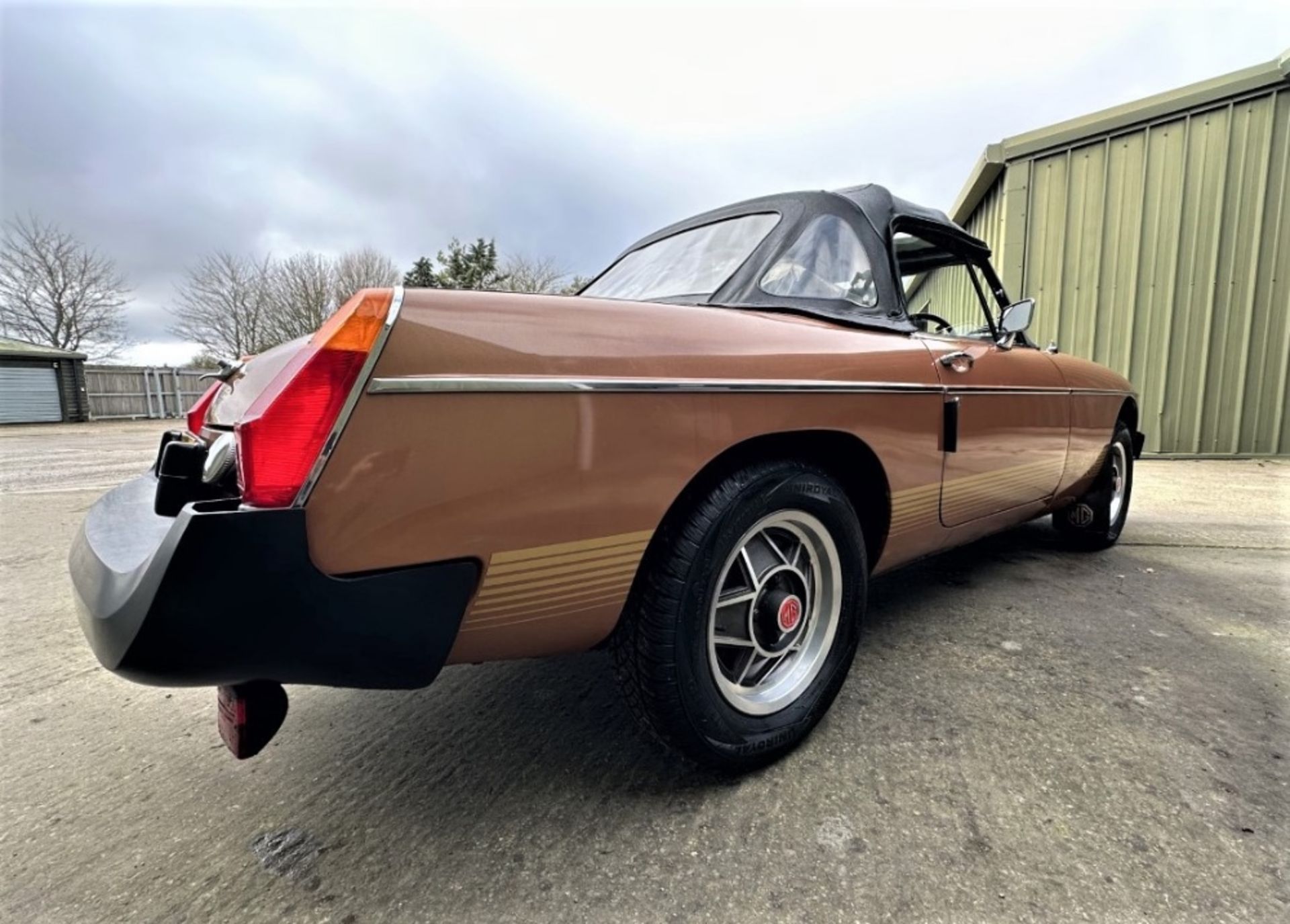 1981 MGB LE ROADSTER - offered at No Reserve Registration Number: DYB 848X Chassis Number: - Image 5 of 16