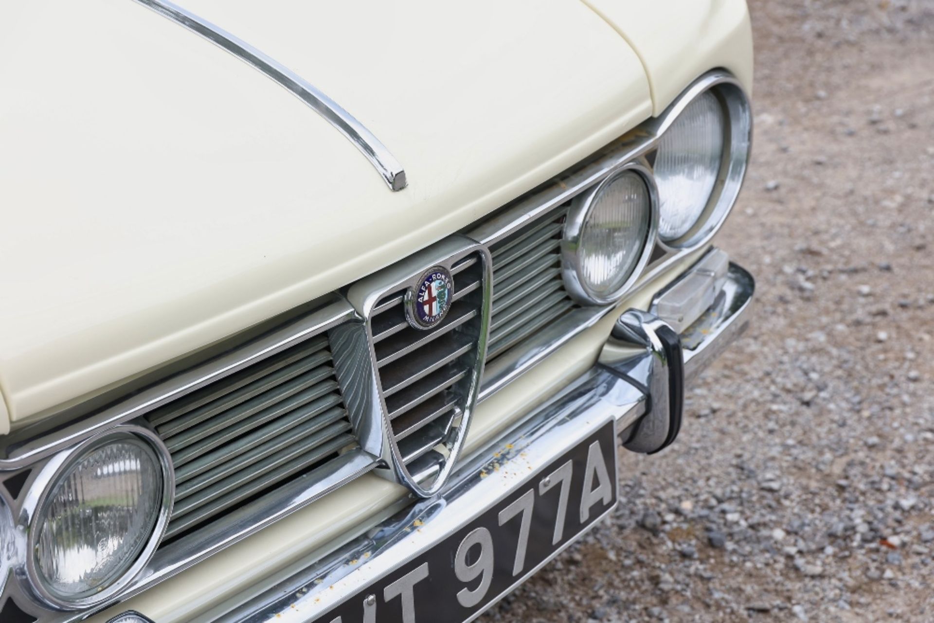 1963 ALFA-ROMEO GIULIA TI Registration Number: NWT 977A                  Chassis Number: AR725187 - Image 12 of 25