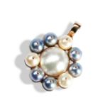 A CULTURED PEARL BROOCH PENDANT BROOCH the central mabe pearl within a border of six grey coloured