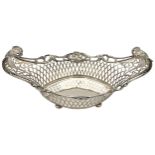AN AMERICAN STERLING SILVER ART NOUVEAU STYLE BASKET, oval form with pierced lattice sides and