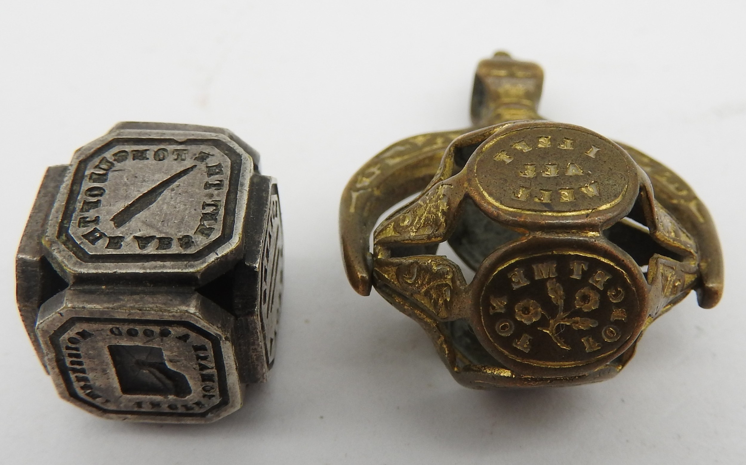 Victorian Intaglio Note AN EARLY VICTORIAN SPINNING INTAGLIO FOB SEAL AND A CUBE FORM INTAGLIO ...