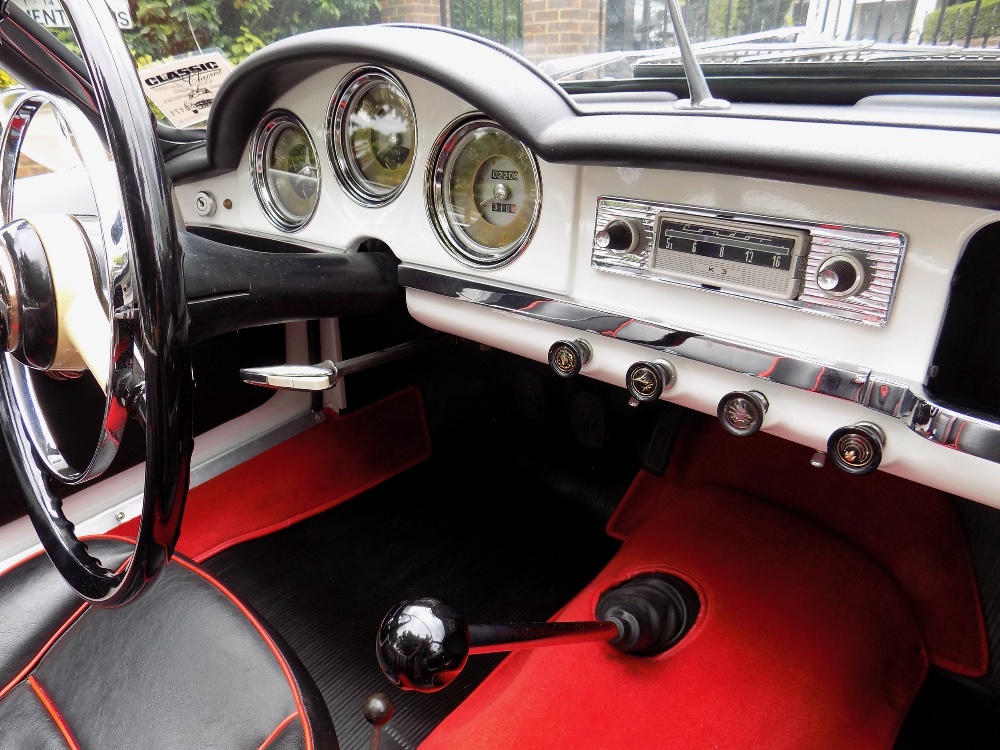 1958 ALFA-ROMEO GIULIETTA SPIDER Registration Number: 919 XVU            Chassis Number: AR 1495 - Image 20 of 23