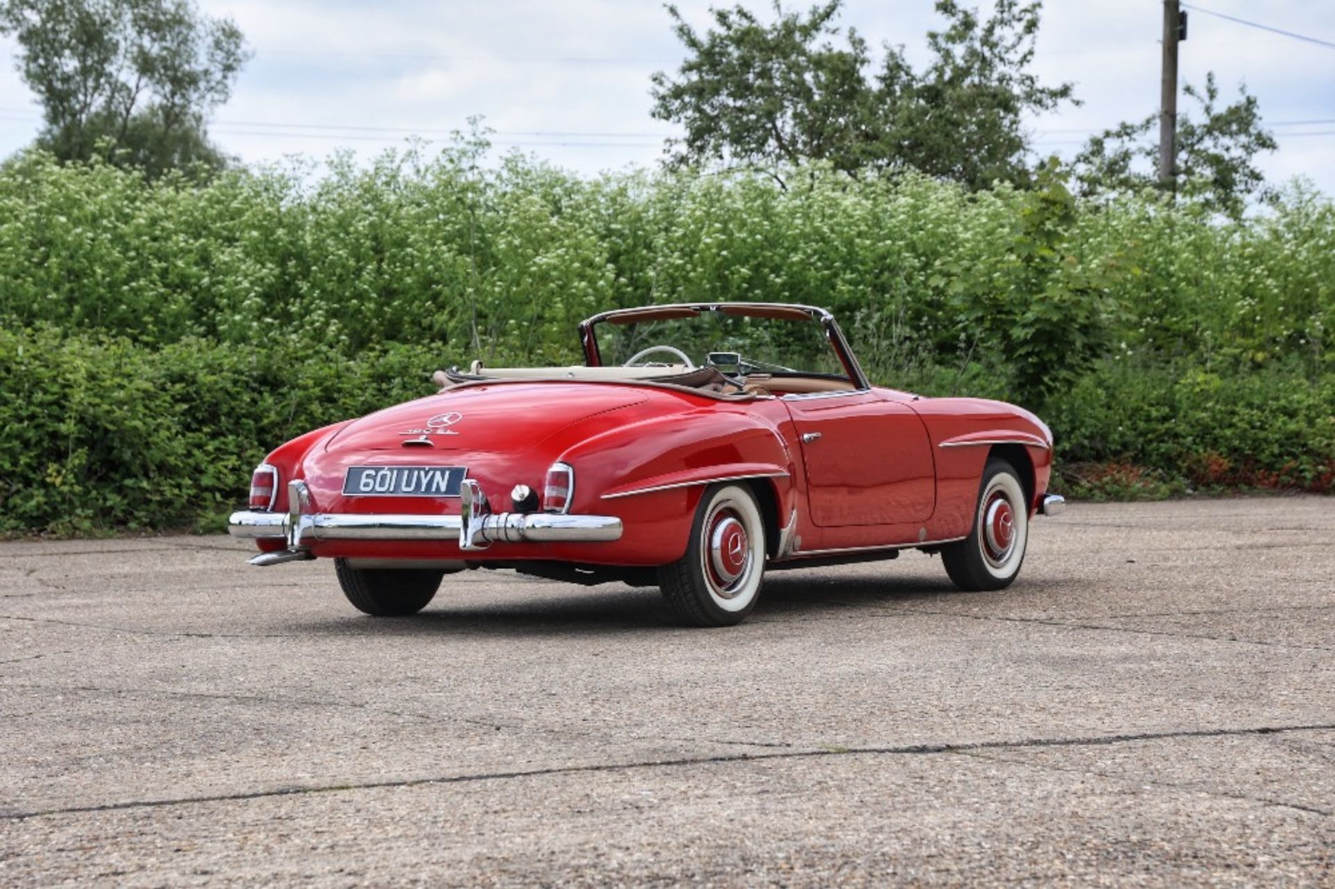 1958 MERCEDES-BENZ 190SL Registration Number: 601 UYN Chassis Number: 121.040.8500635 Recorded - Image 5 of 23