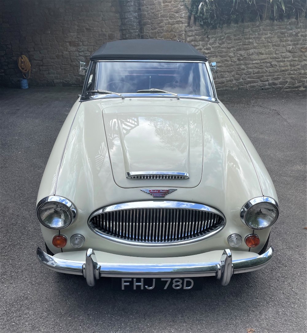 1966 AUSTIN-HEALEY 3000 MARK III Registration Number: FHJ 78D  Chassis Number: H-BJ8/34969 - Image 4 of 10