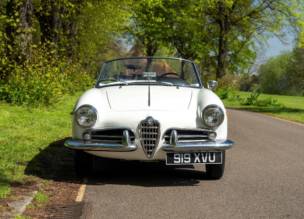 1958 ALFA-ROMEO GIULIETTA SPIDER Registration Number: 919 XVU            Chassis Number: AR 1495 - Image 3 of 23