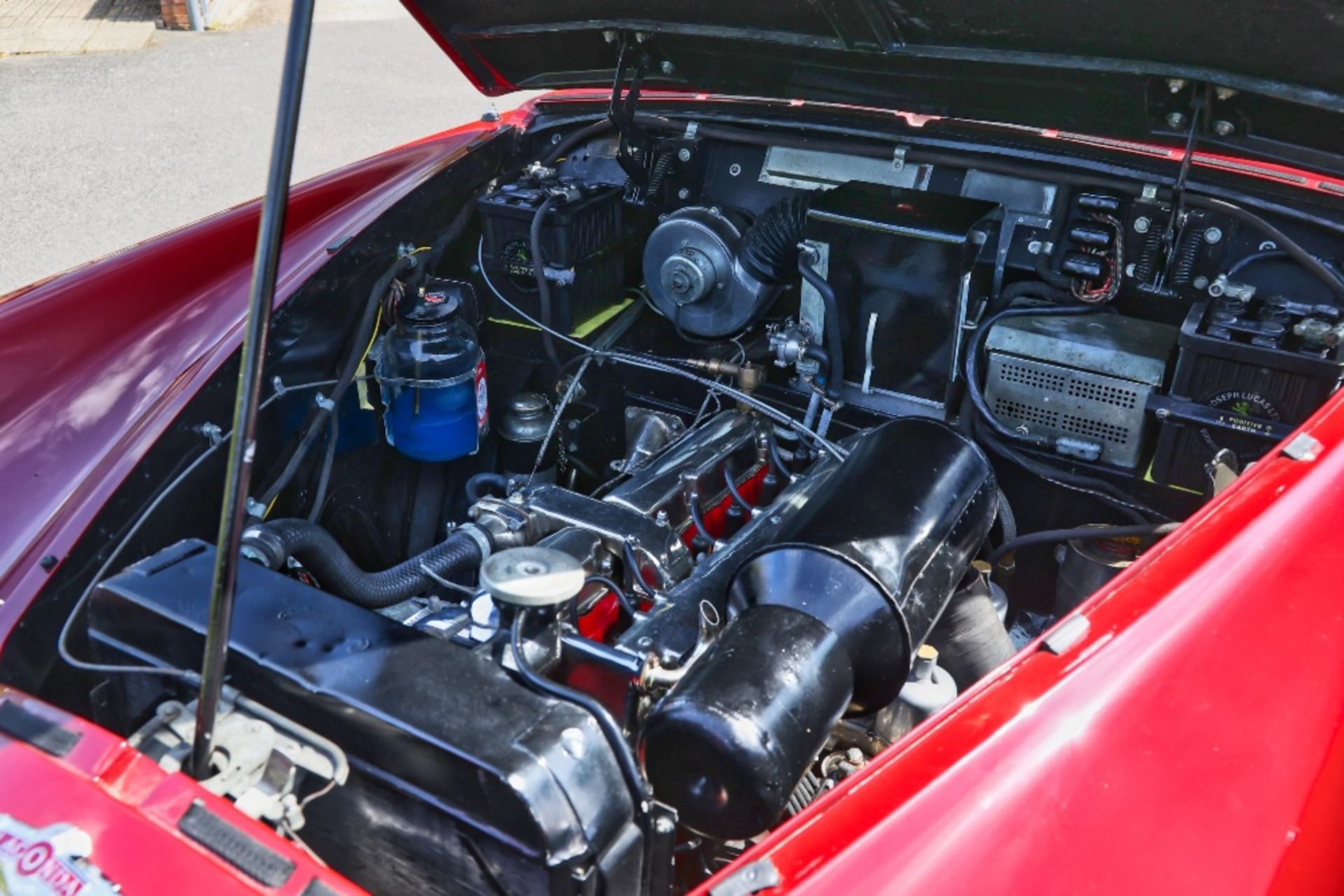 1953 LAGONDA 3-LITRE COUPE Registration Number: KKU 62 Chassis Number: LAG/50/539 Engine Number: - Image 22 of 37