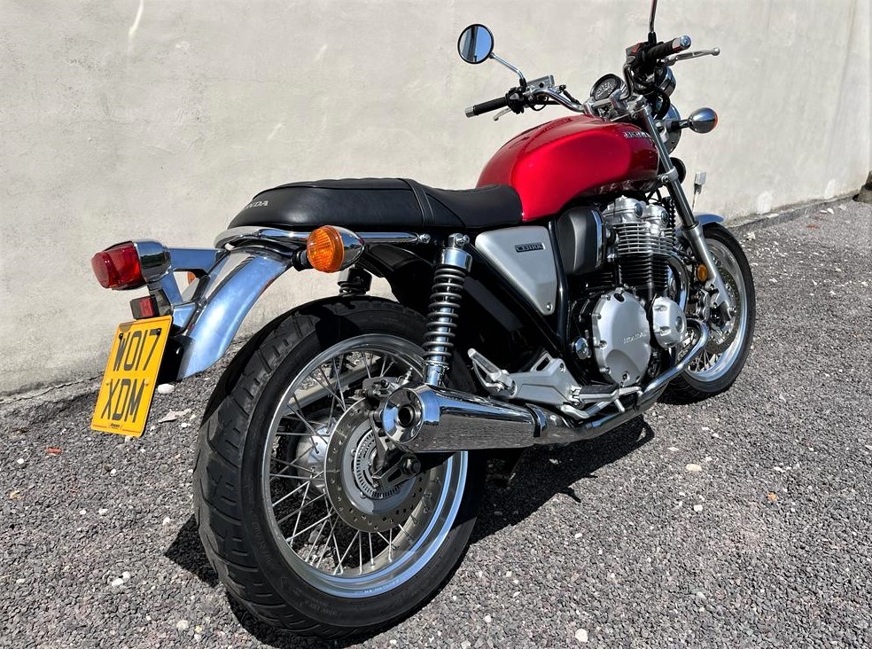 2017 HONDA CB1100 EX Registration Number: WO17 XDM Frame Number: TBA Recorded Mileage: 5,280 miles - - Image 3 of 4
