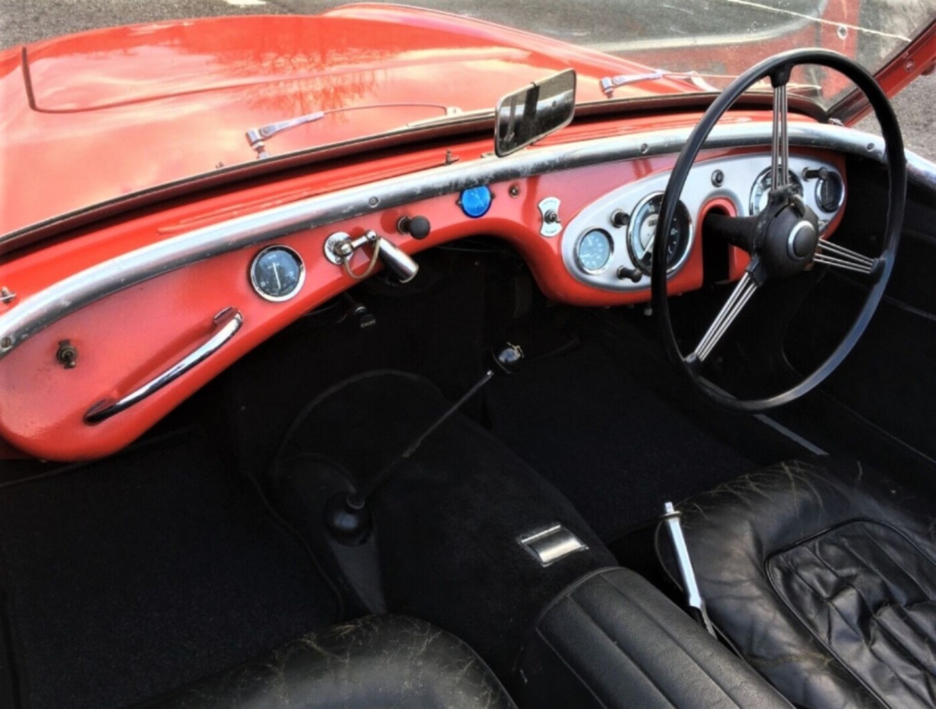 1955 AUSTIN-HEALEY 100/4 Registration Number: 369 EME  Chassis Number: BN1/223234 Recorded - Image 9 of 10