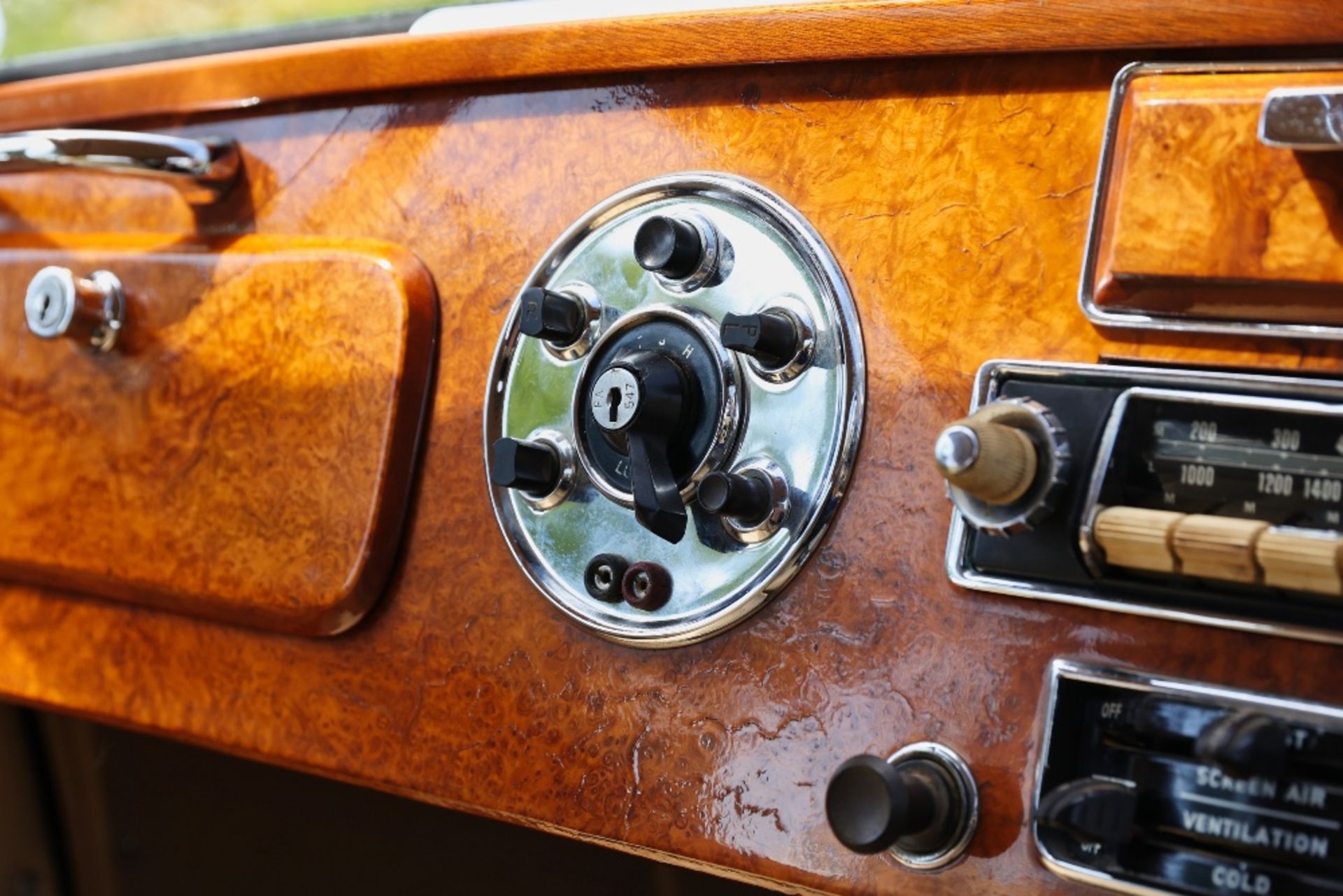 1953 LAGONDA 3-LITRE COUPE Registration Number: KKU 62 Chassis Number: LAG/50/539 Engine Number: - Image 37 of 37