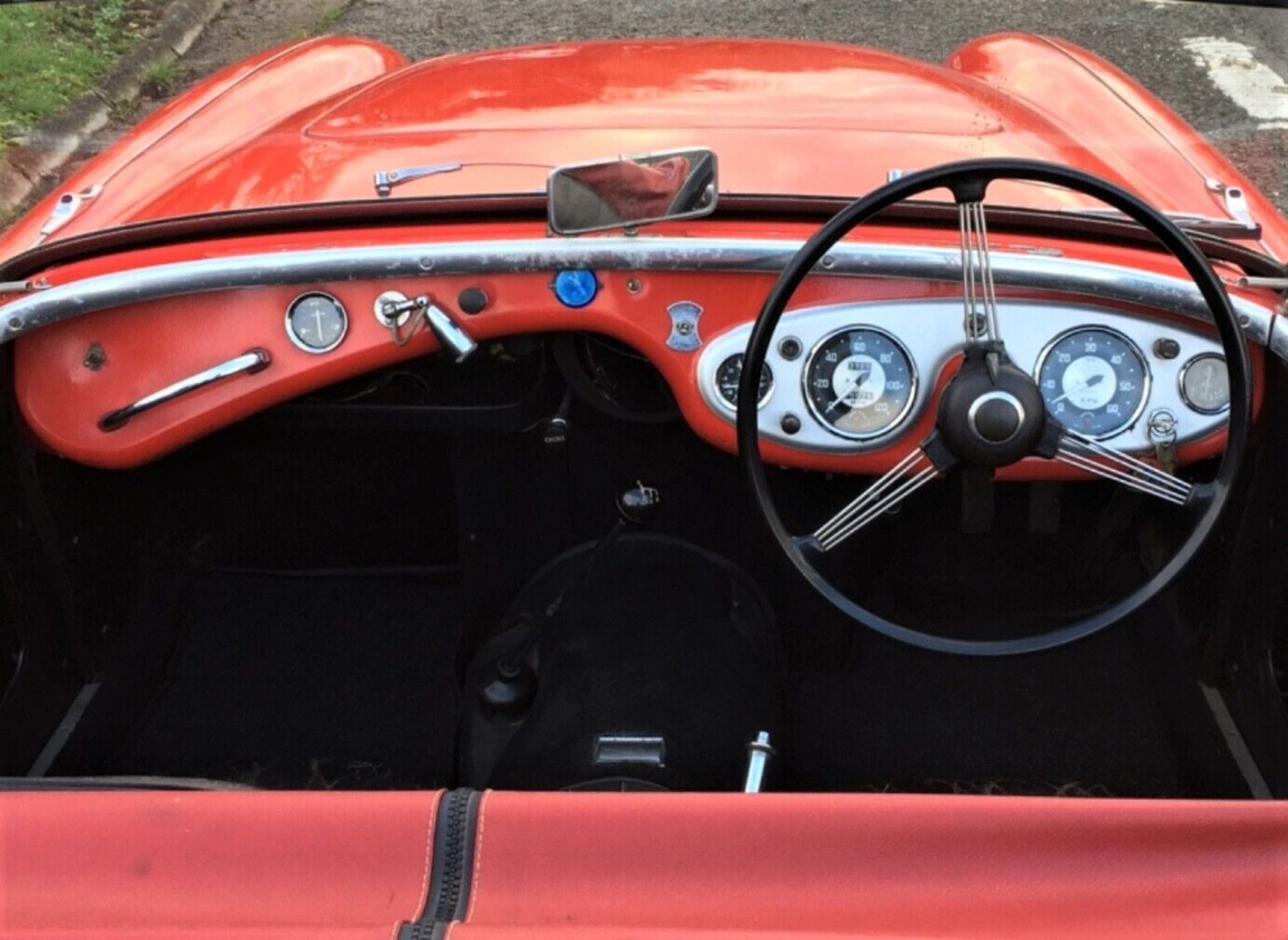 1955 AUSTIN-HEALEY 100/4 Registration Number: 369 EME  Chassis Number: BN1/223234 Recorded - Bild 7 aus 10