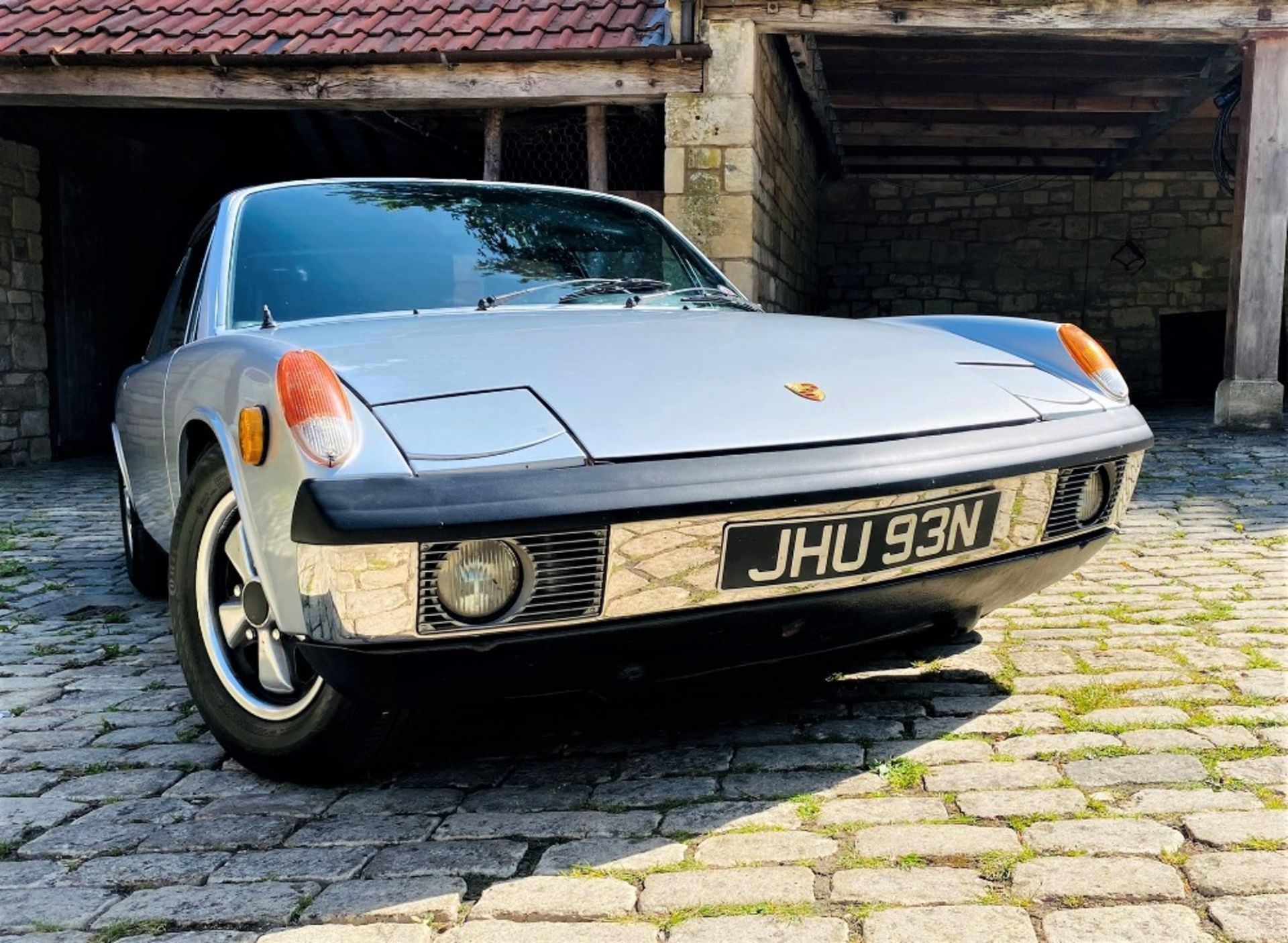 1975 PORSCHE 914 Registration Number: JHU 93N Chassis Number: 4752908006 Recorded Mileage: 100,914 - Image 4 of 25