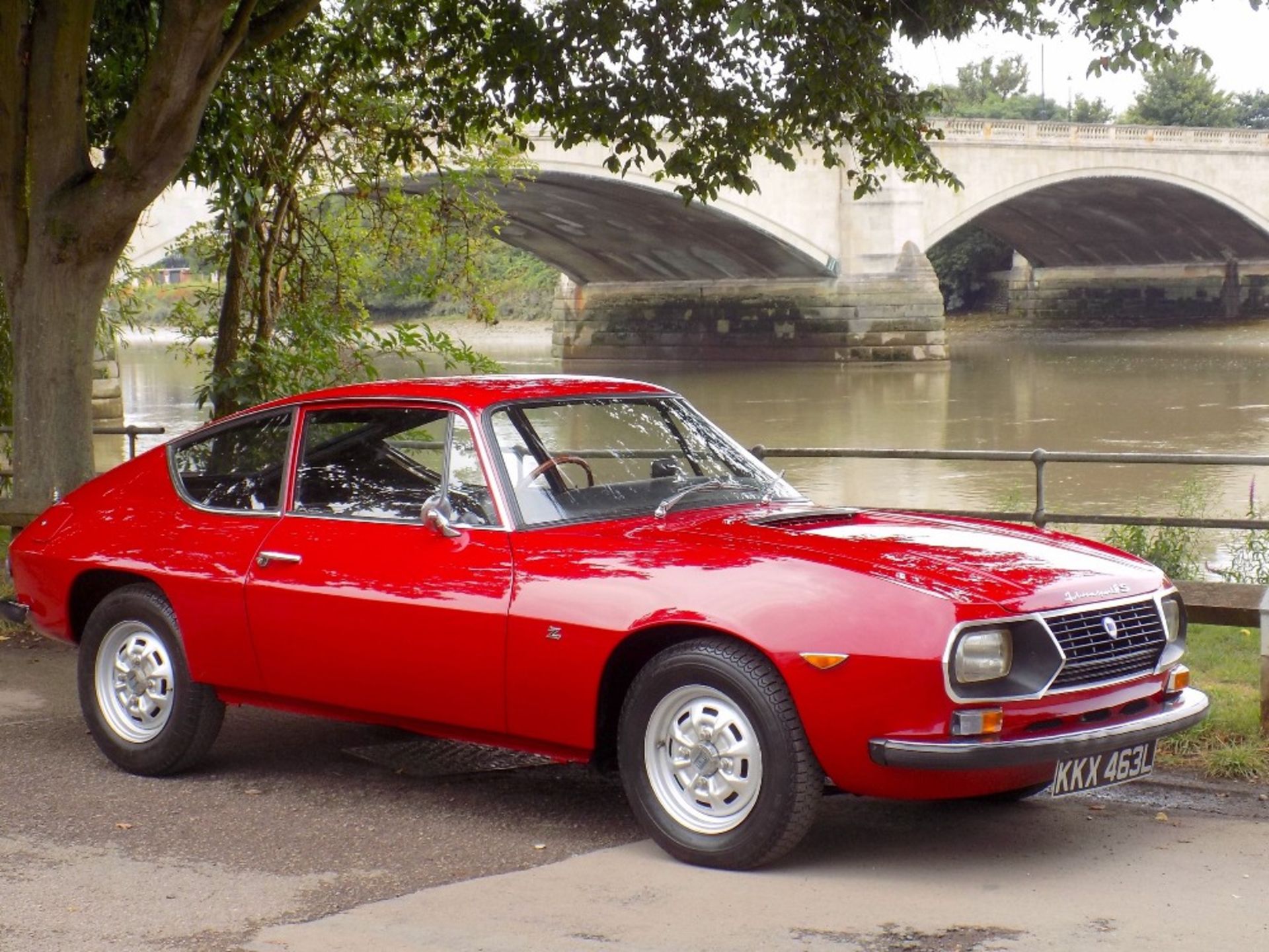1972 LANCIA FULVIA SERIES II SPORT ZAGATO Registration Number: KKX 463L Chassis Number: 818.651.3066 - Image 3 of 28