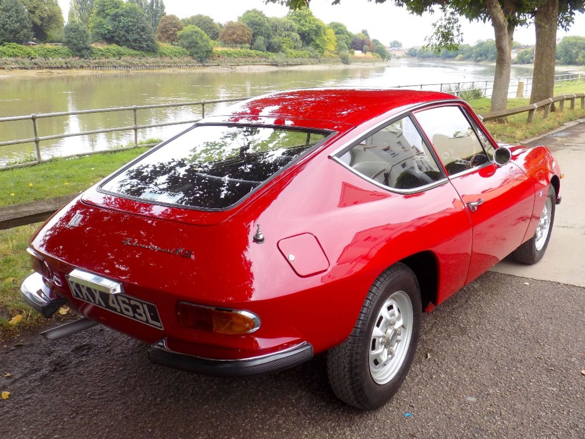 1972 LANCIA FULVIA SERIES II SPORT ZAGATO Registration Number: KKX 463L Chassis Number: 818.651.3066 - Image 6 of 28