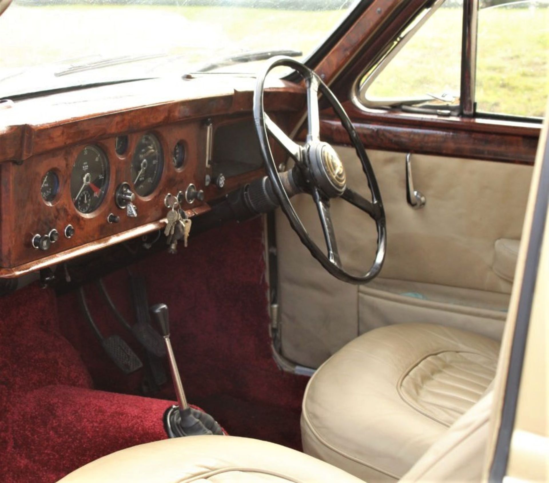 1958 JAGUAR ‘MARK 1’ 2.4 LITRE SALOON Registration Number: 612 UYT Chassis Number: S912121 - Bild 11 aus 13