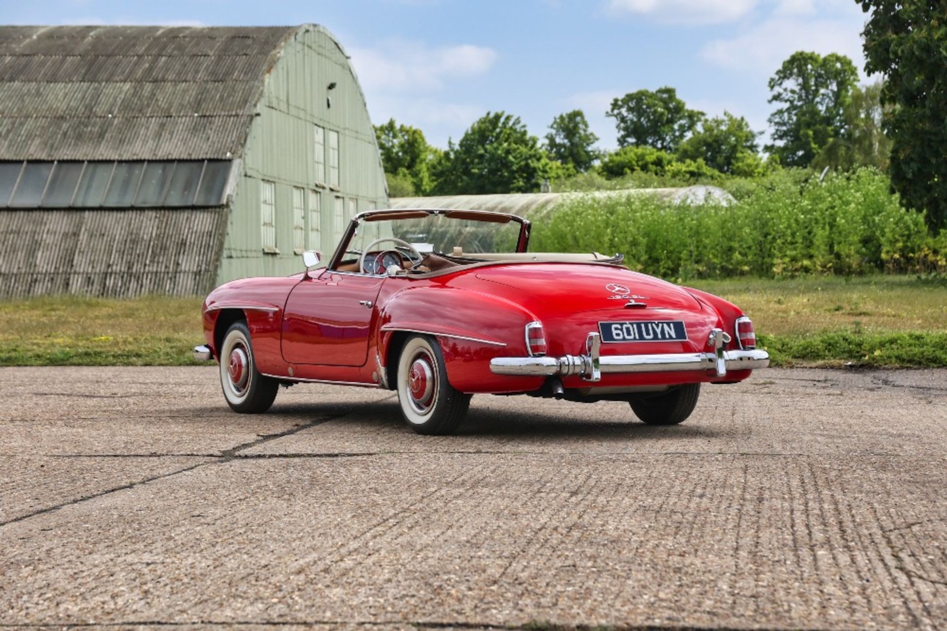 1958 MERCEDES-BENZ 190SL Registration Number: 601 UYN Chassis Number: 121.040.8500635 Recorded - Image 22 of 23