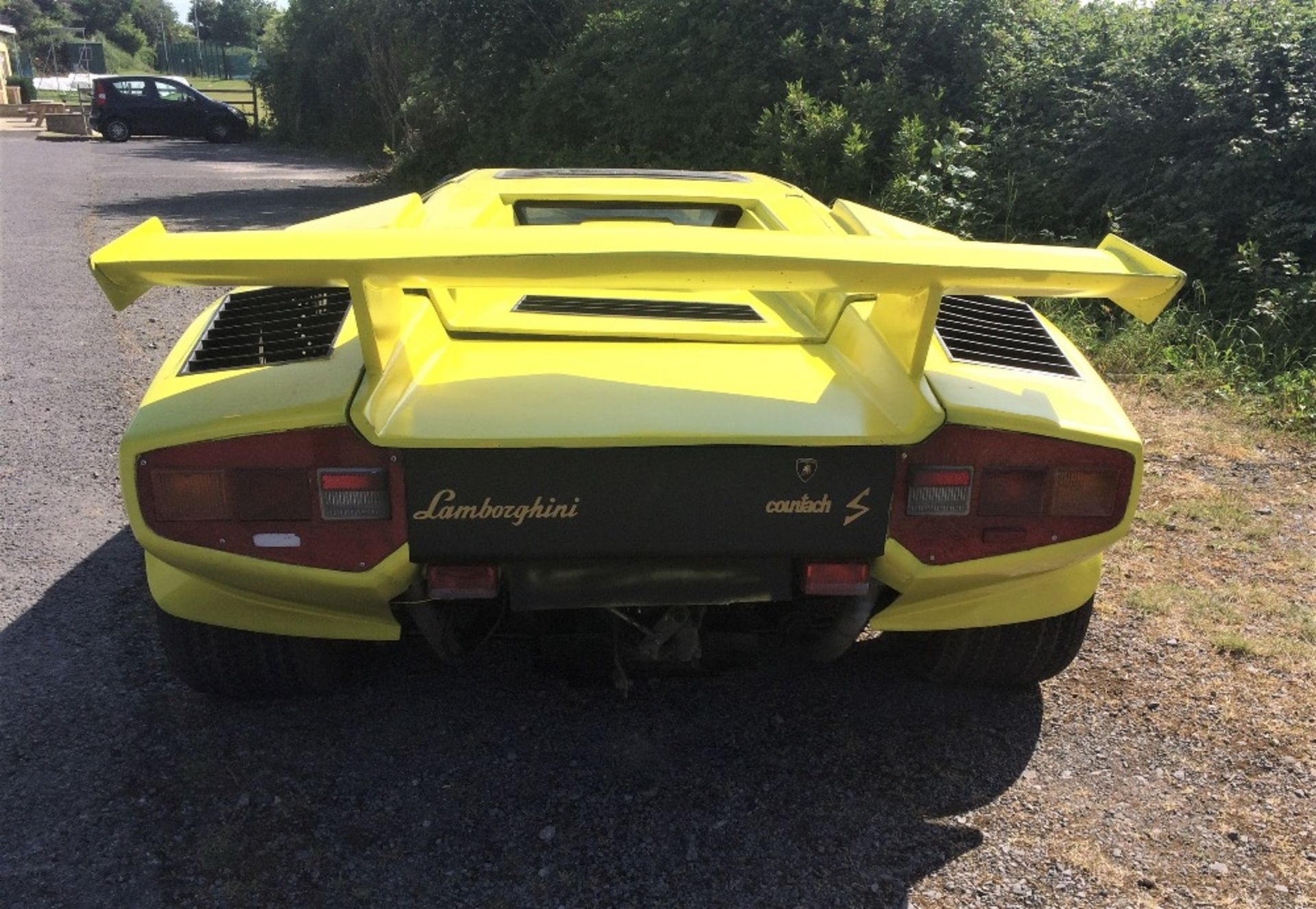 1988 LAMBORGHINI COUNTACH 5000QV REPLICA Registration Number: Q463 YRX Chassis Number: D490 Recorded - Bild 6 aus 10