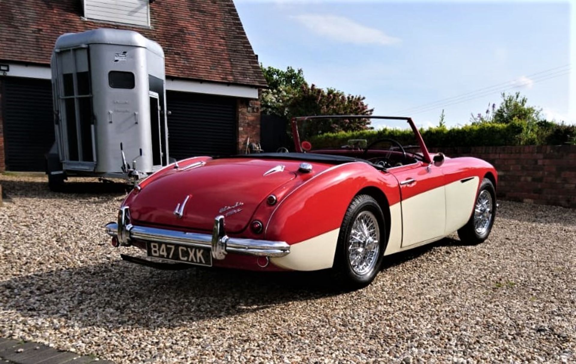 1958 AUSTIN-HEALEY 100/6 Registration Number: 847 CXK Chassis Number: BN6/2341 Recorded Mileage: - Image 9 of 18