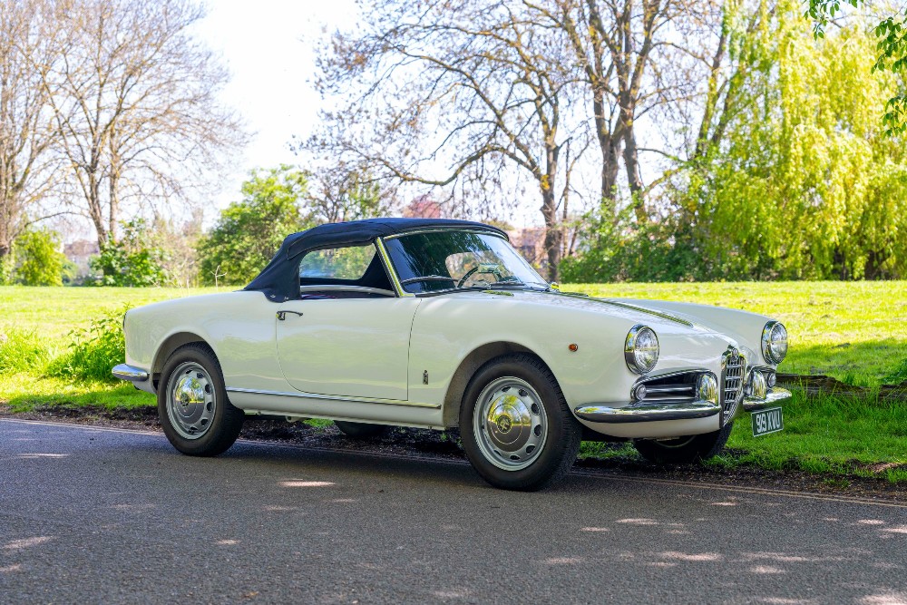 1958 ALFA-ROMEO GIULIETTA SPIDER Registration Number: 919 XVU            Chassis Number: AR 1495 - Image 10 of 23