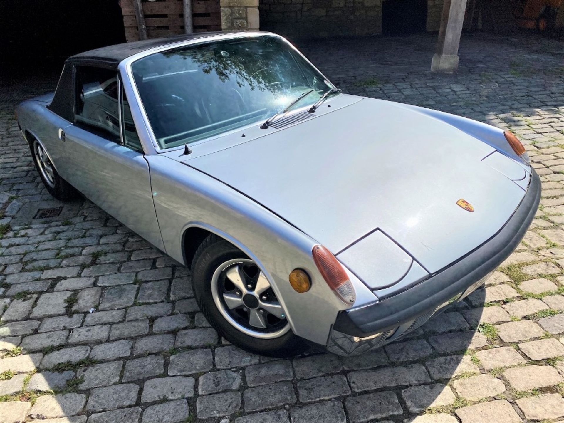 1975 PORSCHE 914 Registration Number: JHU 93N Chassis Number: 4752908006 Recorded Mileage: 100,914 - Bild 3 aus 25