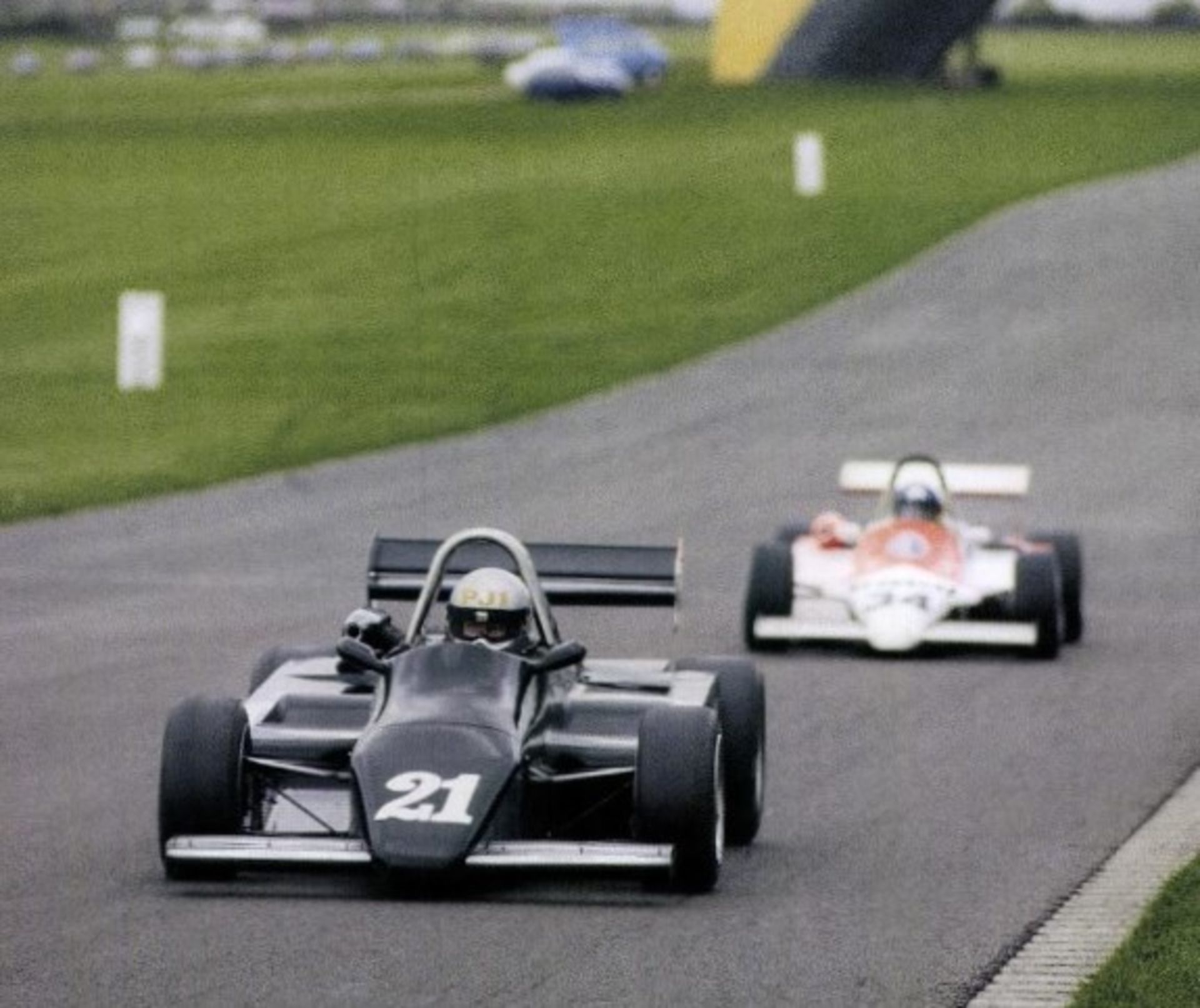 1983 SPARTON SE420 FORMULA 3 Chassis Number: SE420/04C - Test driven by Ayrton Senna at - Bild 3 aus 12