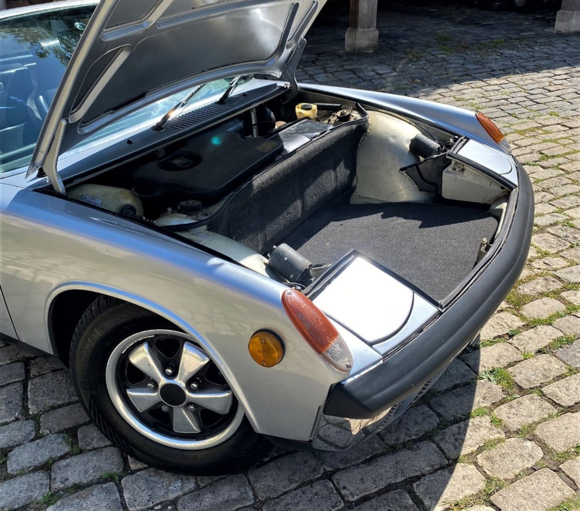 1975 PORSCHE 914 Registration Number: JHU 93N Chassis Number: 4752908006 Recorded Mileage: 100,914 - Image 7 of 25