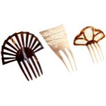 A COLLECTION OF HAIR COMBS, CIRCA 1890-1910 including AN ELABORATE TORTOISESHELL HAIR COMB